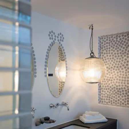 Erosantorini Luxury Private Estate & אתר נופש