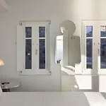 Erosantorini Luxury Private Estate & Suites 费拉