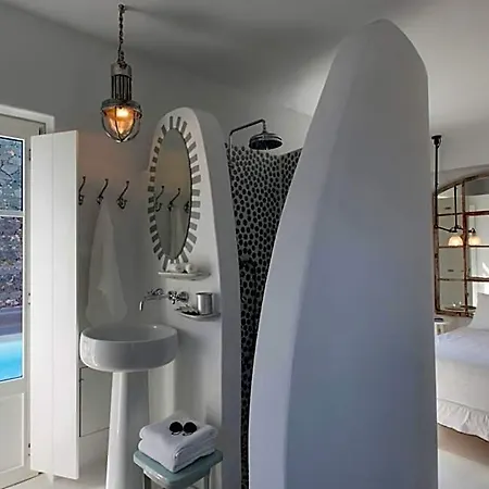Erosantorini Luxury Private Estate & 4* Fira (Santorini)