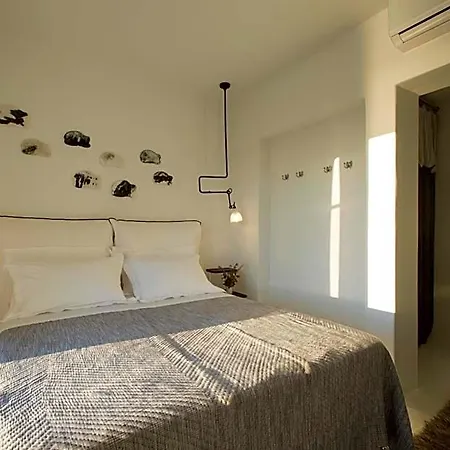 Erosantorini Luxury Private Estate & Rezort Fira (Santorini)