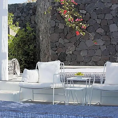 Erosantorini Luxury Private Estate & 4*