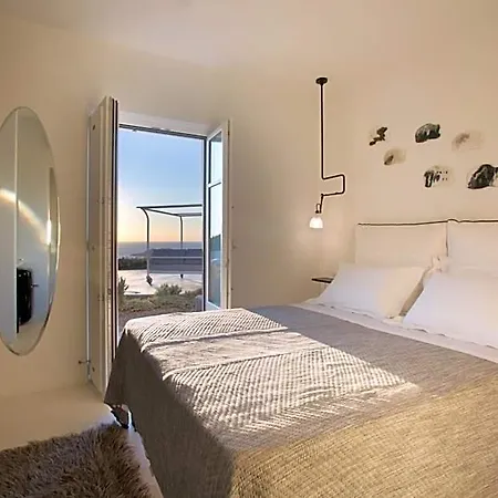 Erosantorini Luxury Private Estate & Rezort Fira (Santorini)