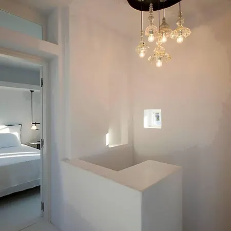Rezort Erosantorini Luxury Private Estate & 4*