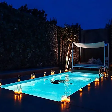 Rezort Erosantorini Luxury Private Estate & 4*