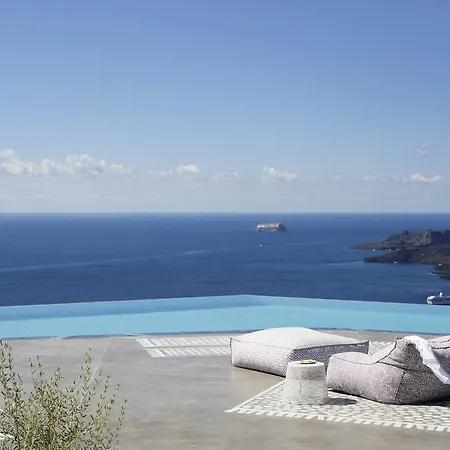 Erosantorini Luxury Private Estate & Feriested 4*