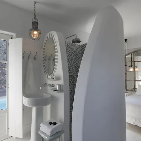 Erosantorini Estate منتجع ثيرا