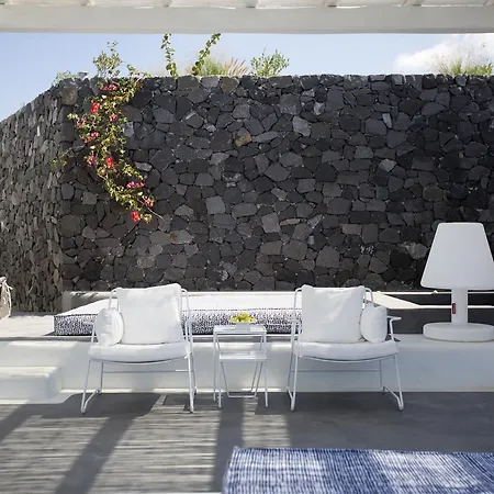 Erosantorini Luxury Private Estate & Feriested 4*