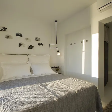 Erosantorini Luxury Private Estate & Feriested 4*