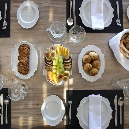 Resort Erosantorini Estate 4*