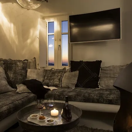 منتجع Erosantorini Estate ثيرا