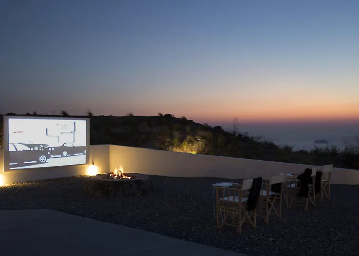 Erosantorini Estate 4*