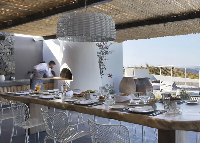 Erosantorini Estate 4* 산토리니