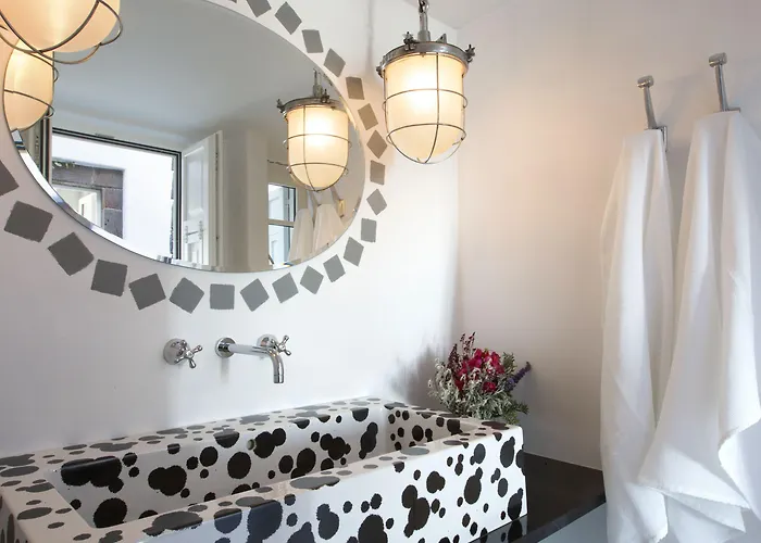 Erosantorini Luxury Private Estate & Suites 4* ثيرا