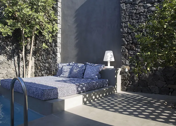 Erosantorini Luxury Private Estate & Suites 4* ثيرا