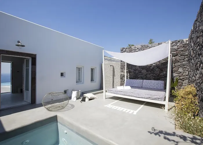 Erosantorini Luxury Private Estate & Suites منتجع 4*