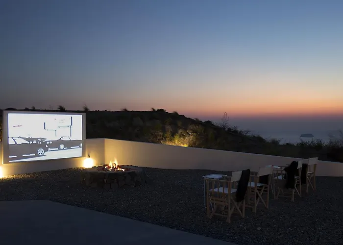 منتجع Erosantorini Luxury Private Estate & Suites 4*