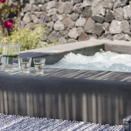 Ośrodek wypoczynkowy Erosantorini Luxury Private Estate &