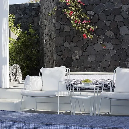 Ośrodek wypoczynkowy Erosantorini Luxury Private Estate &