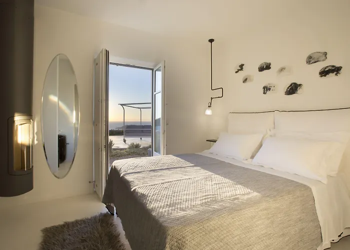 Erosantorini Estate Fira (Santorini)