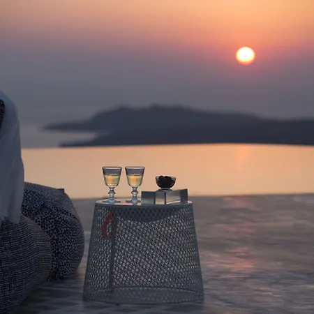 Erosantorini Luxury Private Estate &