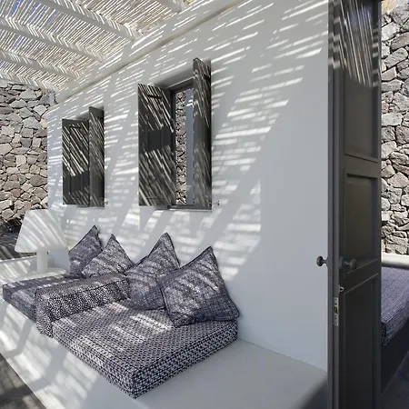 Erosantorini Luxury Private Estate &